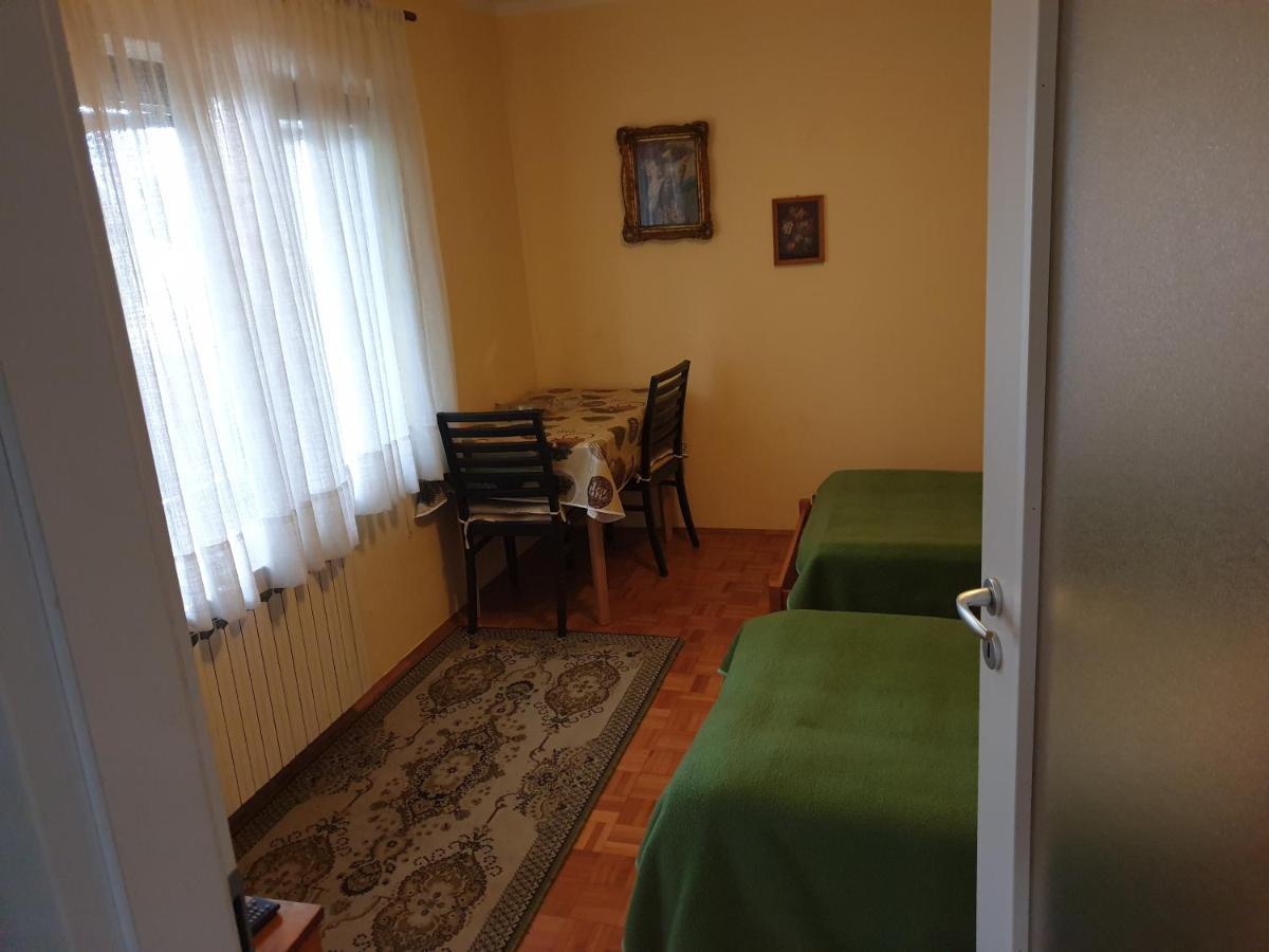 Pansion Pernjak Ριέκα Εξωτερικό φωτογραφία